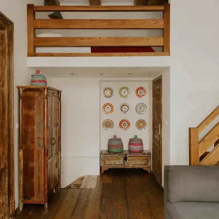 Habitat * Cracovia